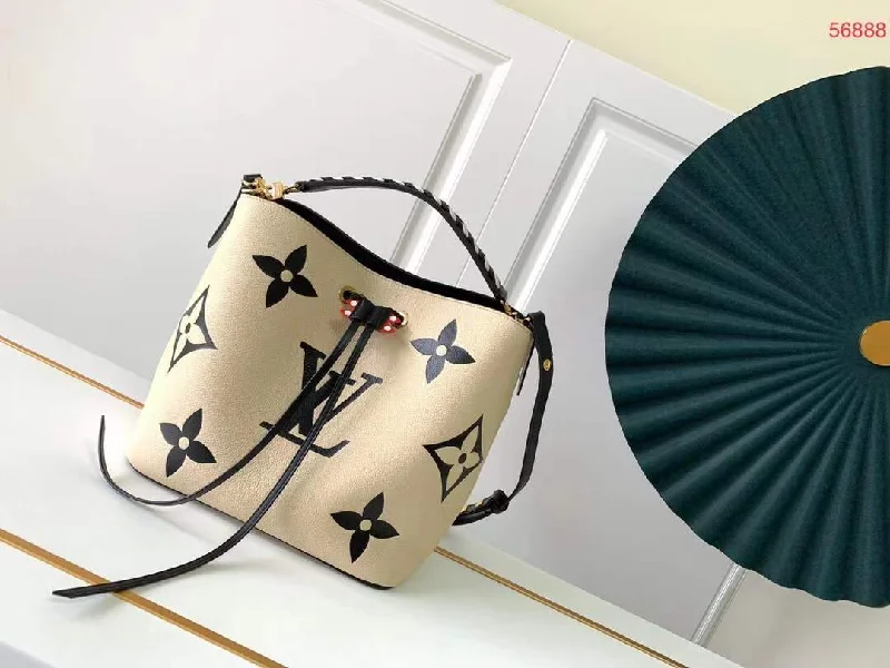 Louis Vuitton LV Crafty Neonoe MM Bucket Bag Creme For Women. Women-s Handbags. Shoulder Bags 10.2in/26cm LV M56889