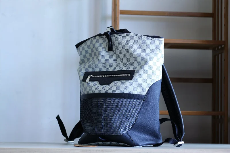 Louis Vuitton Matchpoint Backpack Damier Azur For Men. Men-s Bags 17in/43cm LV N40018