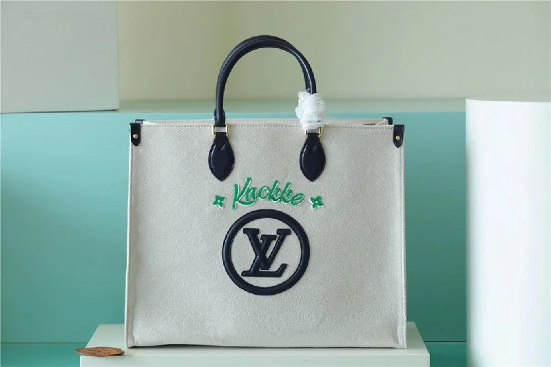 Louis Vuitton Onthego GM Monogram Giant And Raffia White/ Black For Women. Women-s Handbags. Shoulder And Crossbody Bags 41cm/16.1in LV