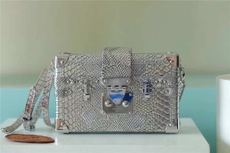 Louis Vuitton Petite Malle High Shiny Alligator Silver For Women. Women-s Handbags. Shoulder And Crossbody Bags 7.9in/20cm LV