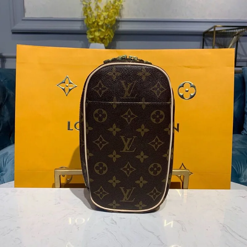 Louis Vuitton Pochette Gange Monogram Canvas For Women. Women-s Bags. Crossbody Bags 9.1in/23.1cm LV M51870