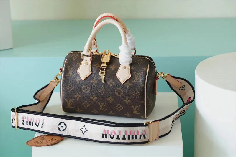 Louis Vuitton Speedy Bandouliere 20 Monogram Canvas Black For Women. Women-s Handbags. Shoulder And Crossbody Bags 20cm/7.9in LV M46234