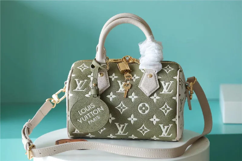 Louis Vuitton Speedy Bandouliere 20 PM Monogram Empreinte Khaki Green / Beige / CreamFor Women. Women-s Handbags. Shoulder And Crossbody Bags 20.5cm/8.1in LV M46118