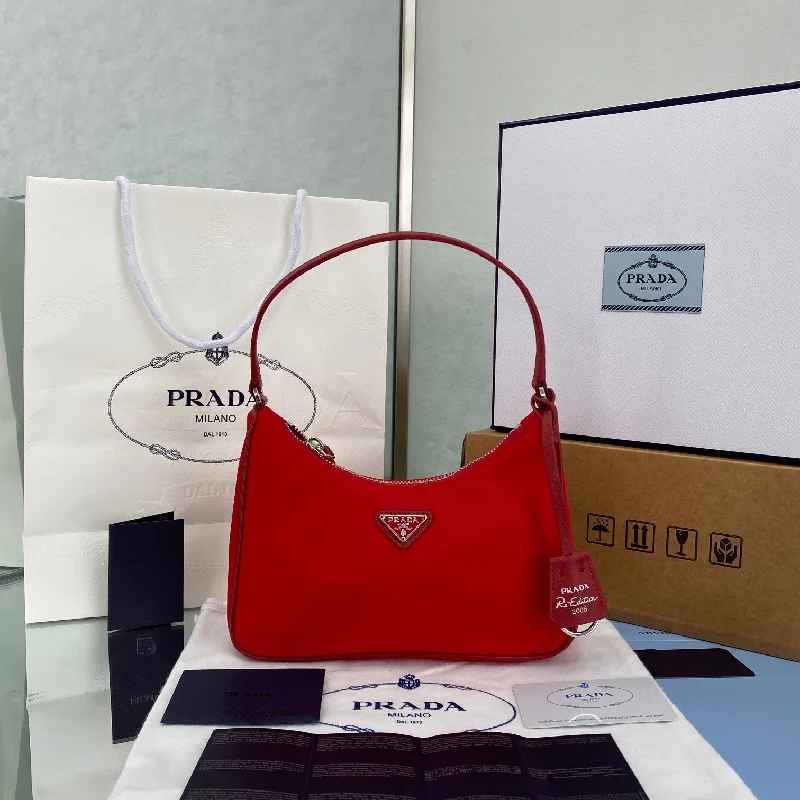 Prada Re-Edition 2005 Re-Nylon Mini Bag Red For Women. Women-s Bags 8.6in/22cm