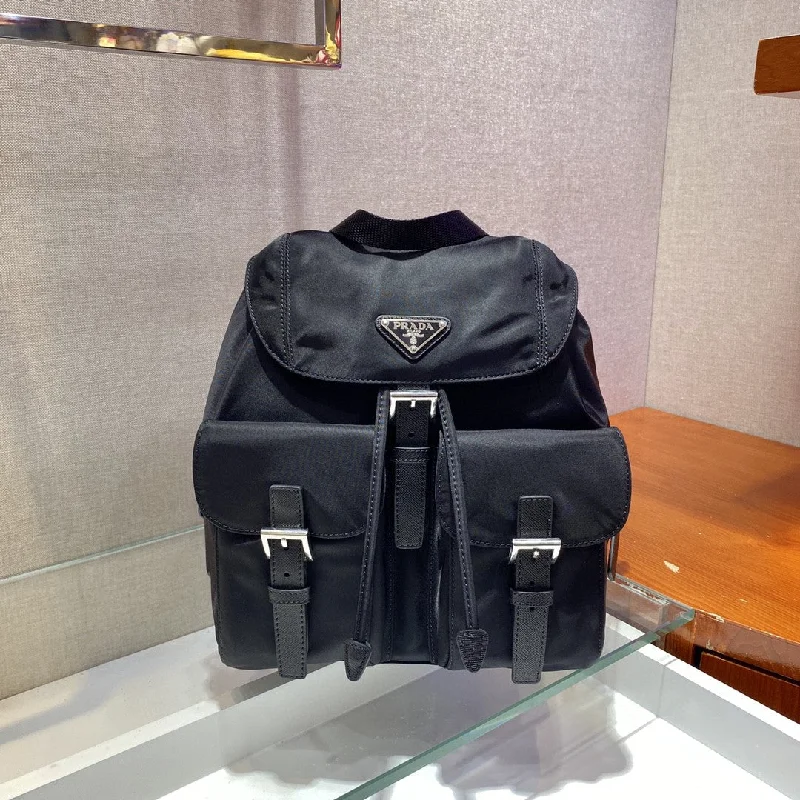 Prada Small Re-Nylon Backpack Black For Women. Women-s Bags 11in/28cm 1BZ677_RV44_F0002_V_OOO